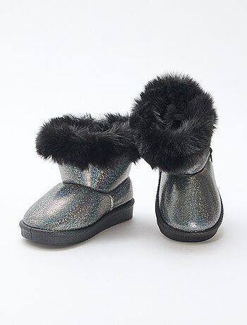 Botas brillantes con forro