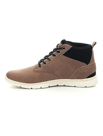 Botas Camel para hombre Umbro Nelda