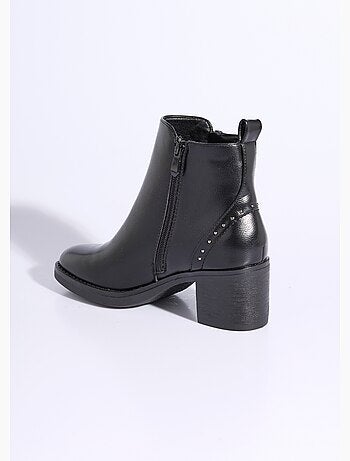 Botas con cremallera y tacones con tachuelas - afibel