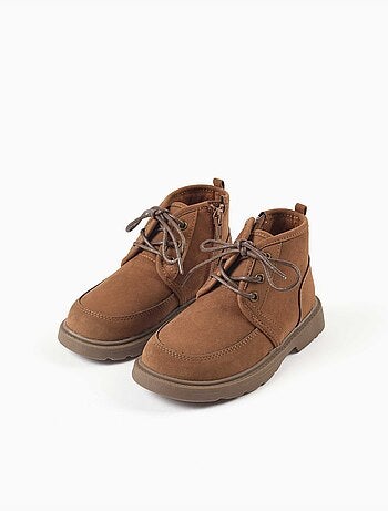 Botas de antelina con cordones