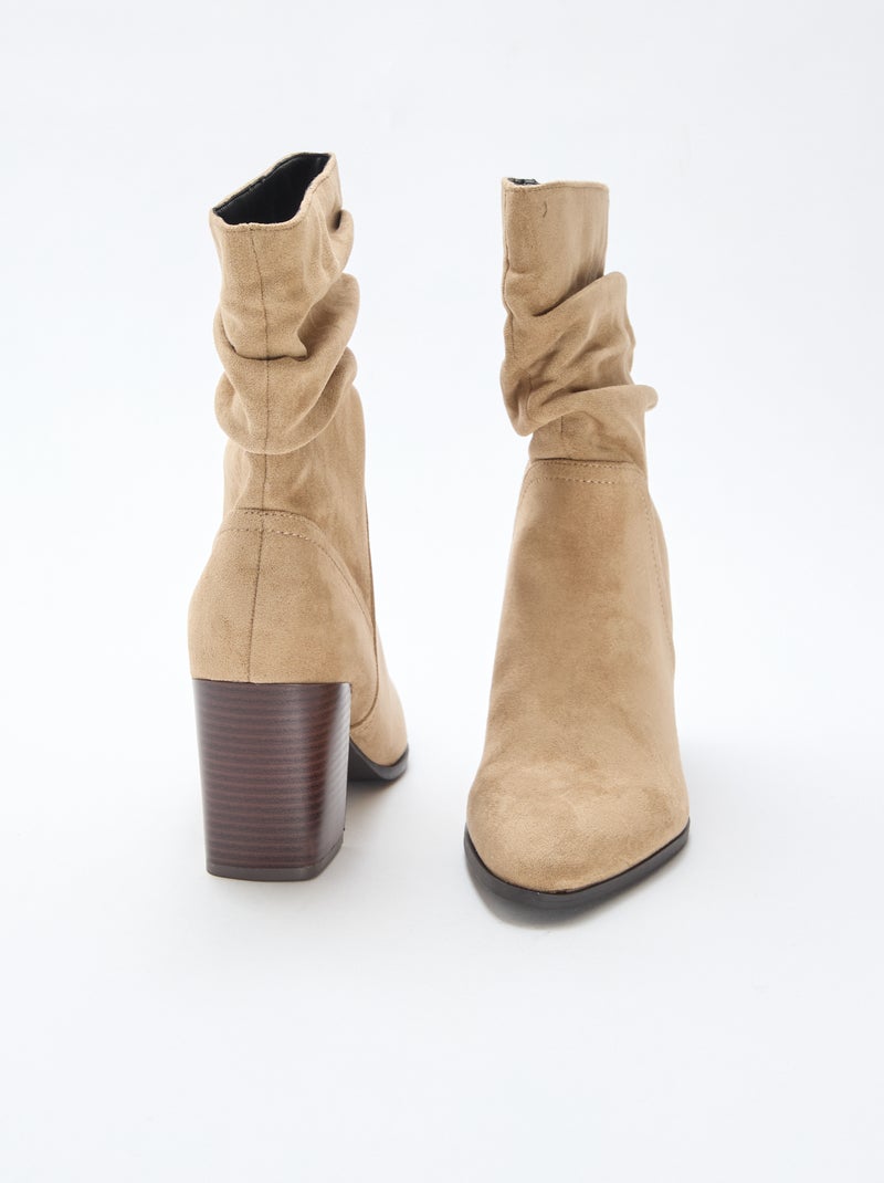 Botas de antelina con efecto plisado Beige - Kiabi