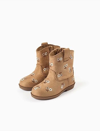 Botas de antelina con flores bordadas