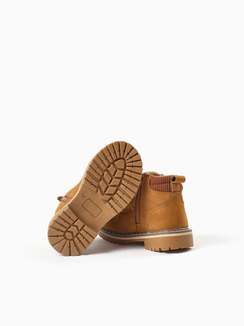 Botas de montaña de antelina con cordones Marrón - Kiabi
