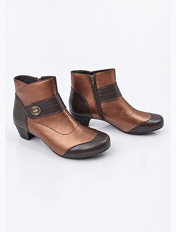 Botas de piel con cremallera y tacón bajo - afibel