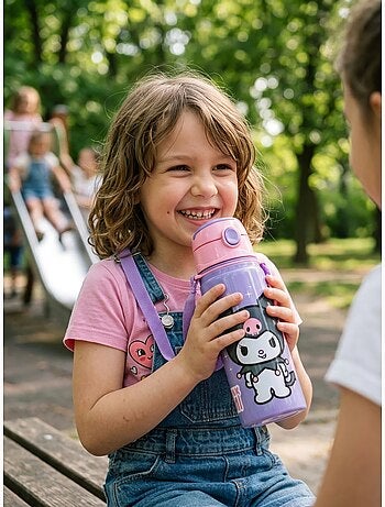 Botella infantil 600 ml con asa kuromi sanrio