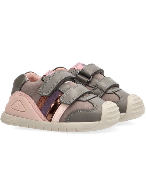 Botin Diario Niña Suela Plana - Biomecanics - Kiabi