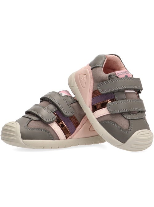 Botin Diario Niña Suela Plana - Biomecanics - Kiabi