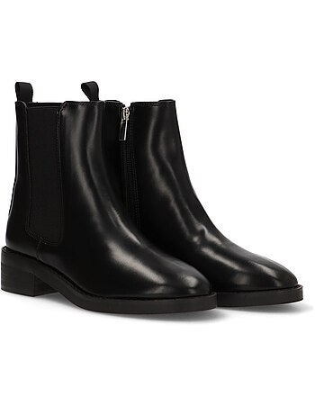 Botin Weekend Mujer Suela Plana - Corina