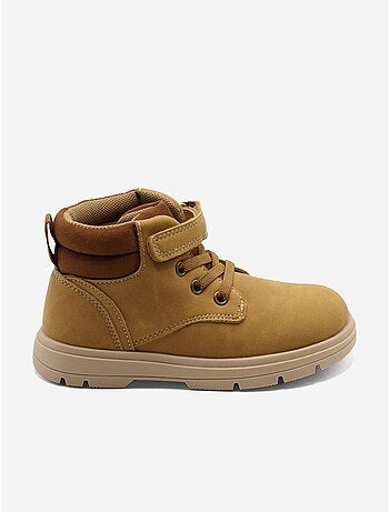 Botines con cierre de velcro