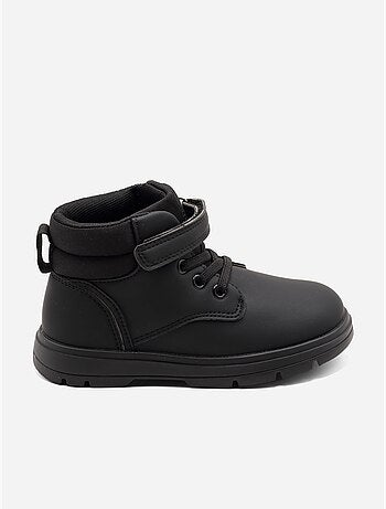 Botines con cierre de velcro