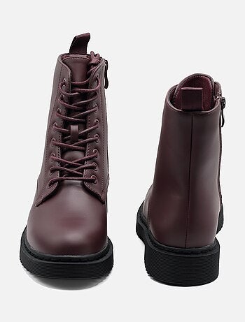 Botines con cordones