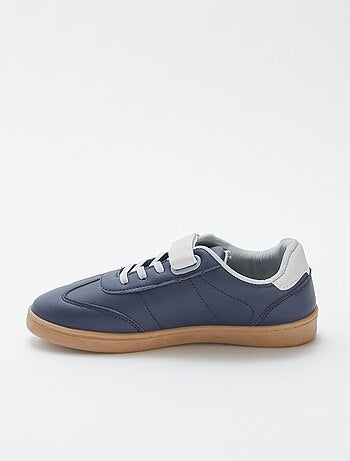 Botines con cordones y velcro