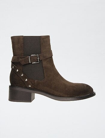 Botines con cremallera de antelina