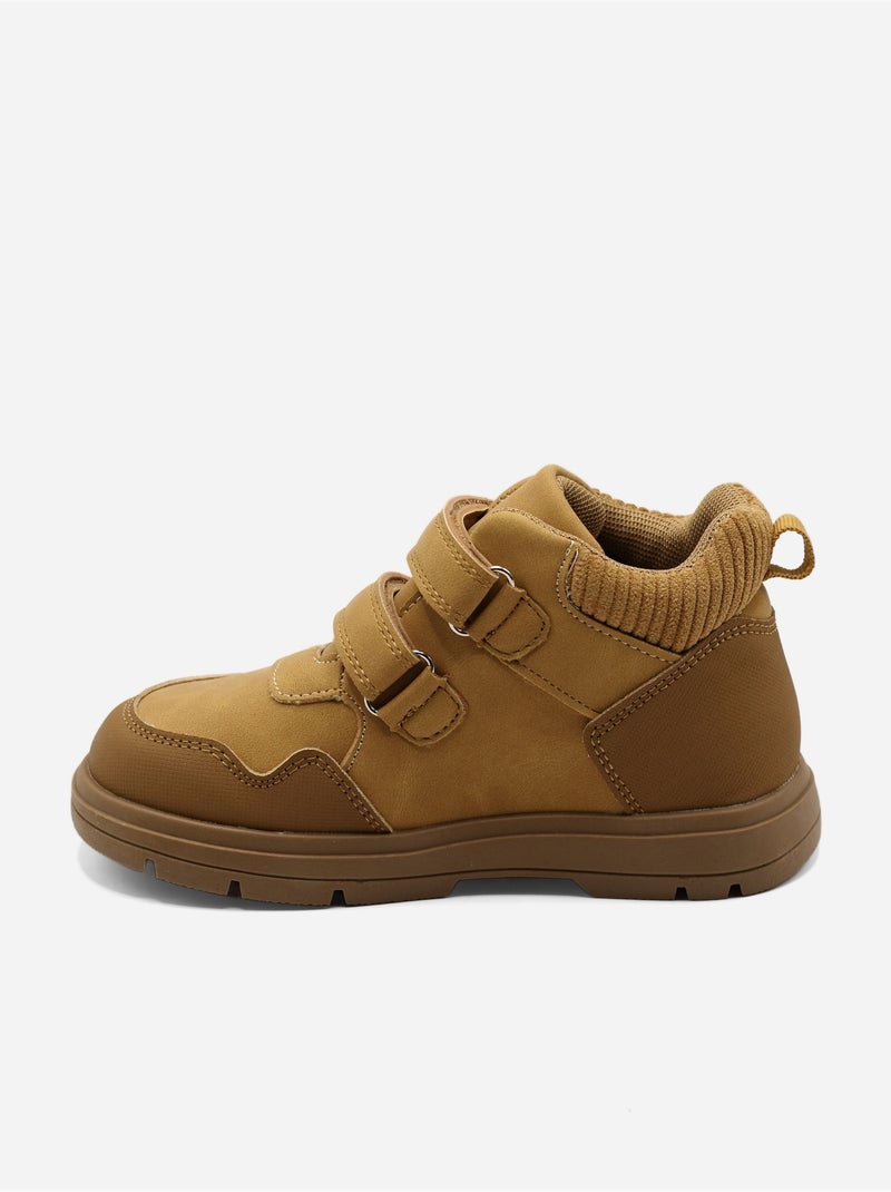 Botines con doble cierre de velcro Camel - Kiabi