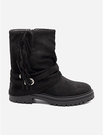 Botines con flecos