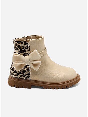 Botines con lazos