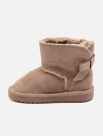 Botines con lazos