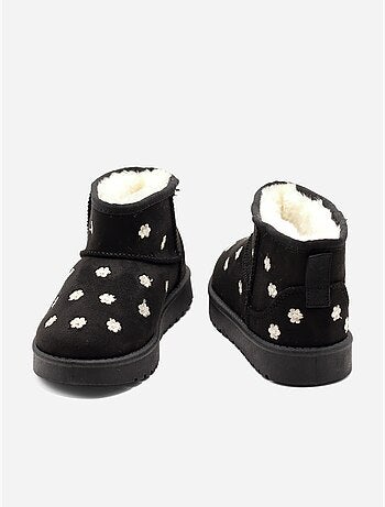 Botines con motivos florales