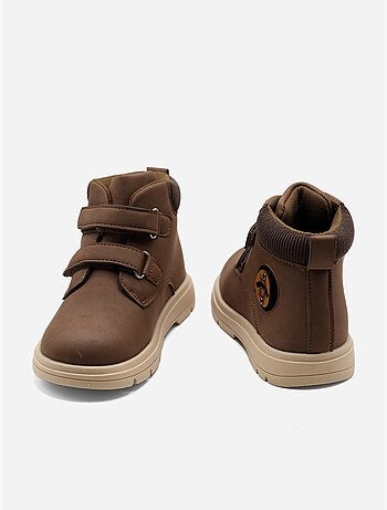 Botines con velcro