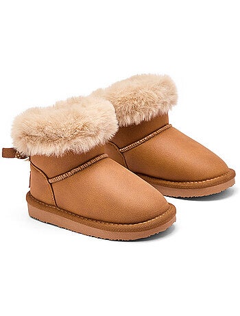 Botines conguitos cinturón pelo