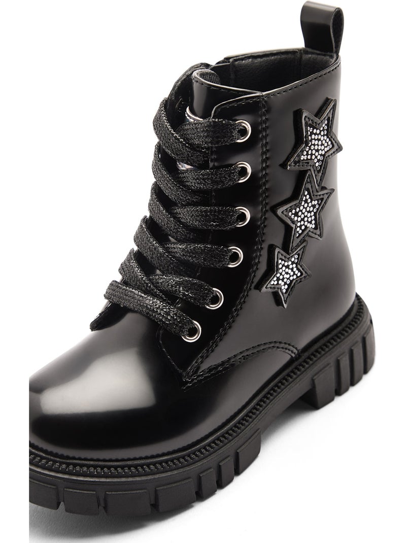 Botines Conguitos Militar Estampado Negro - Kiabi