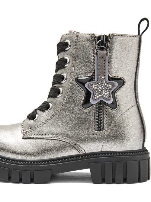 Botines conguitos militares - Kiabi Botines conguitos militares - Kiabi