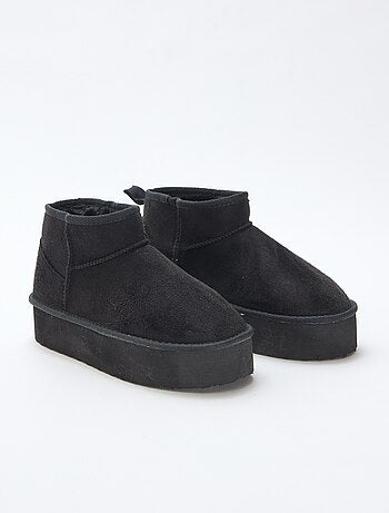 Botines cortos en antelina
