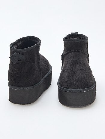 Botines cortos en antelina