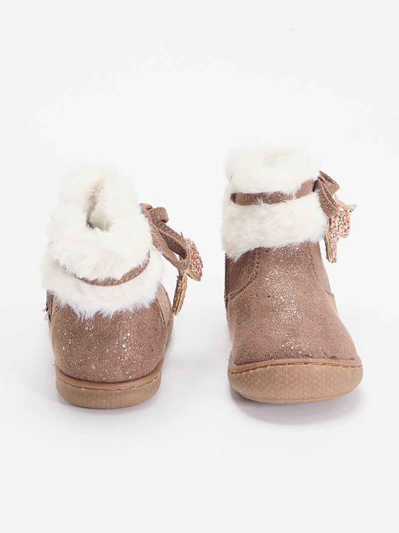 Botines de antelina brillante con borde de pelo sintético Marron - Kiabi