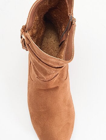 Botines de antelina