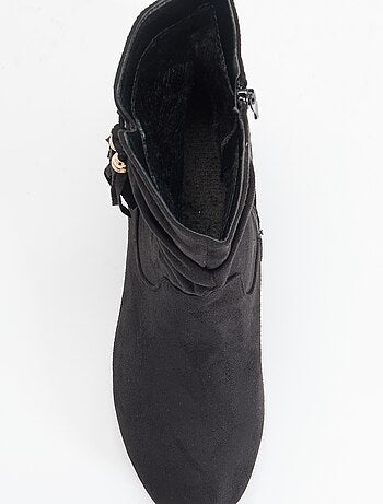 Botines de antelina