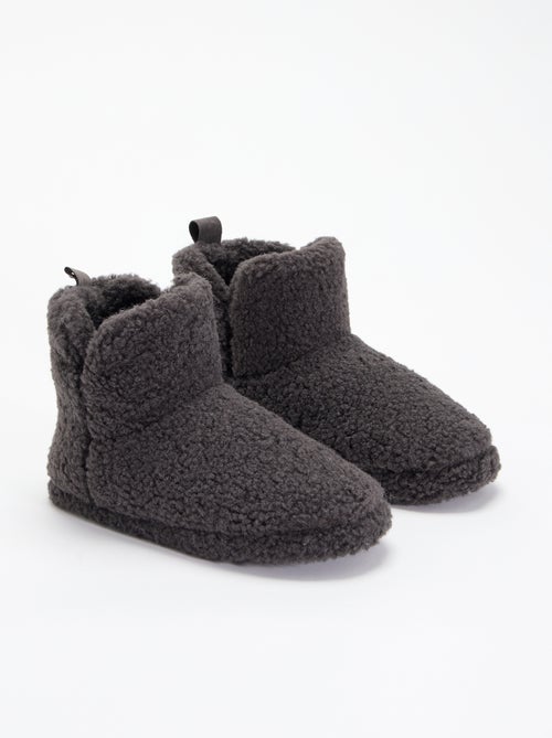 Botines de casa efecto borreguito - Kiabi Botines de casa efecto borreguito - Kiabi