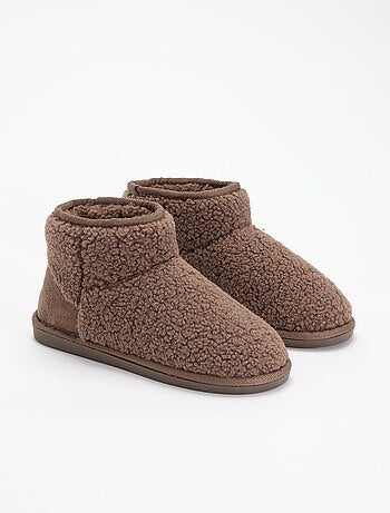 Botines de casa efecto borreguito