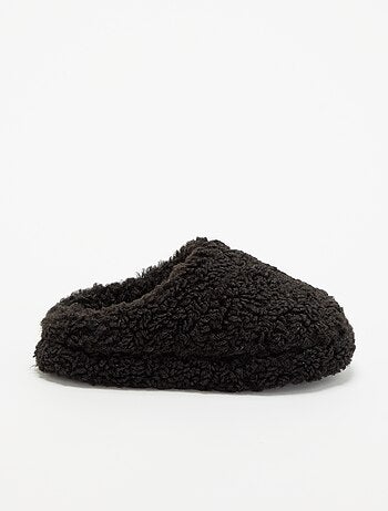 Botines de casa efecto borreguito