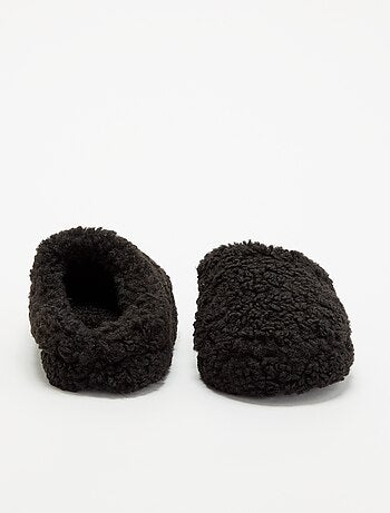 Botines de casa efecto borreguito