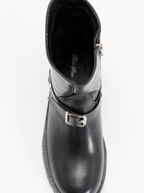 Botines de efecto charol con tiras decorativas - Kiabi