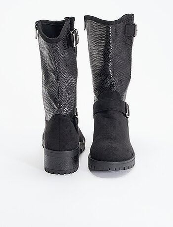 Botines de efecto piel y antelina