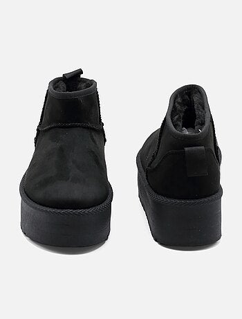 Botines de mujer correa cruzada