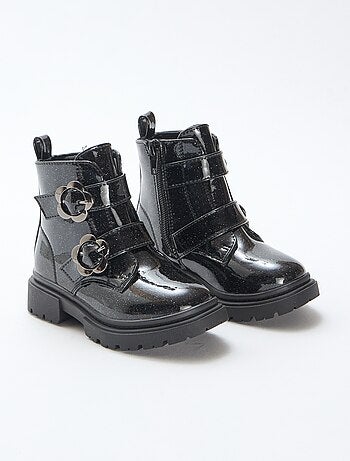 Botines lisos con lentejuelas