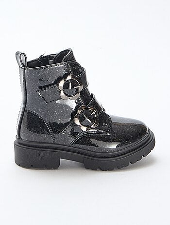 Botines lisos con lentejuelas