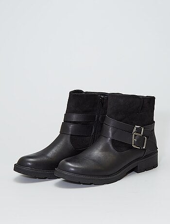 Comprar Mustang Botín Negro Grabado Dos Hebillas Metálicas - Calzados Pasos
