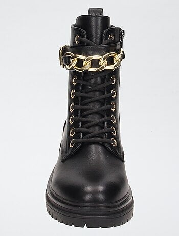 Botines tipo rangers