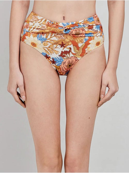 Braga bikini alta con cruce de tejido en cintura y estampado floral - Kiabi Braga bikini alta con cruce de tejido en cintura y estampado floral - Kiabi