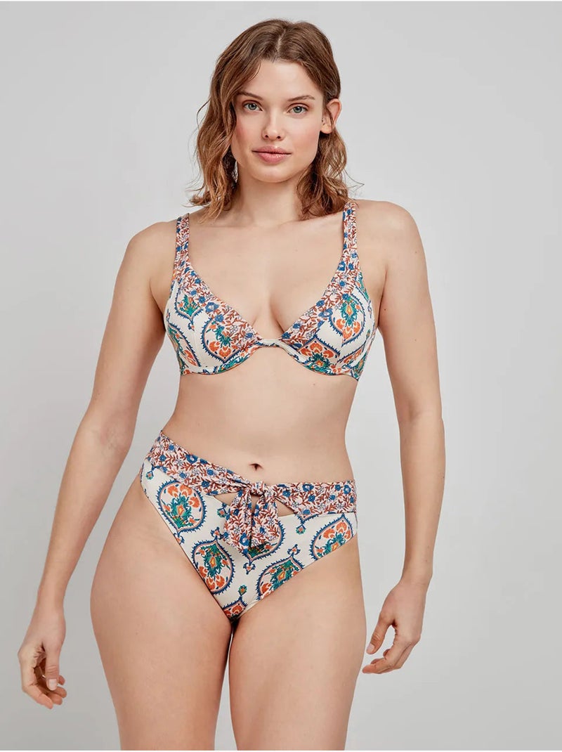 Braga bikini alta con detalle de nudo central y estampado arabesco Multicolor - Kiabi