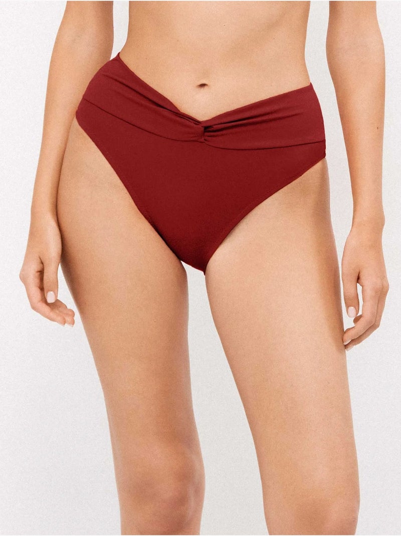 Braga bikini alta con nudo central en tejido liso Burdeos - Kiabi