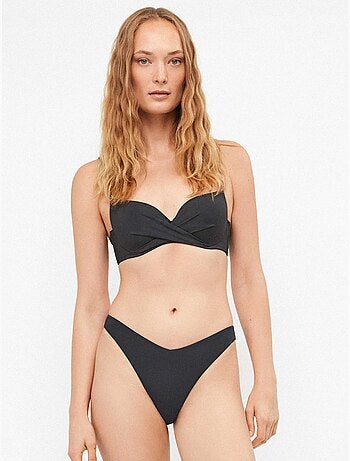 Braga bikini brasileña corte en v