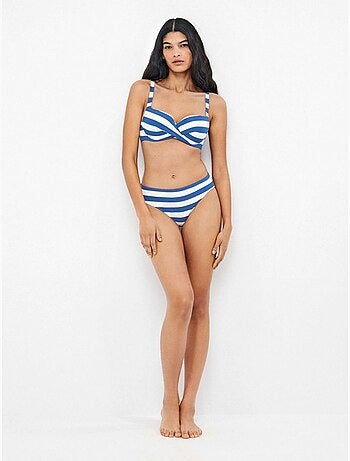 Braga bikini clásica con estampado de rayas y detalles de brillo