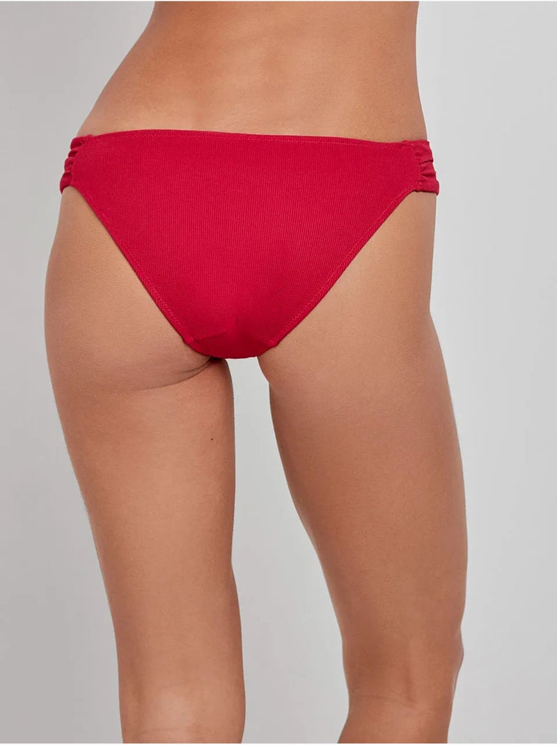 Braga bikini clásica con frunces laterales en tejido de estructura Granate - Kiabi