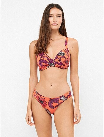 Braga bikini clásica con frunces laterales