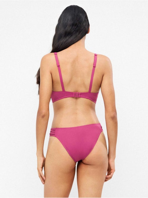Braga bikini clásica con frunces laterales - Kiabi Braga bikini clásica con frunces laterales - Kiabi